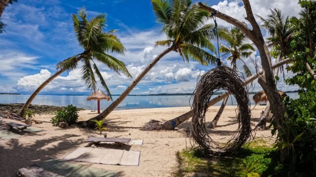 Guyam Is. Beachscape