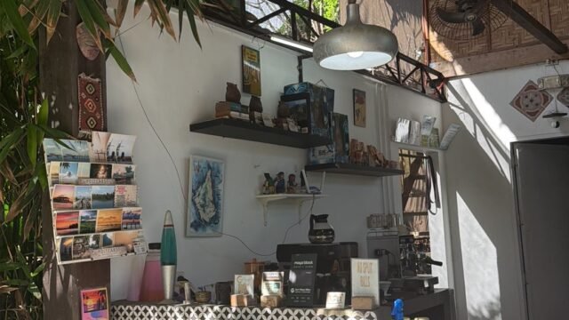 Outer Cafe