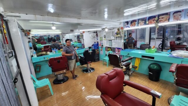 Twin Barber Shop