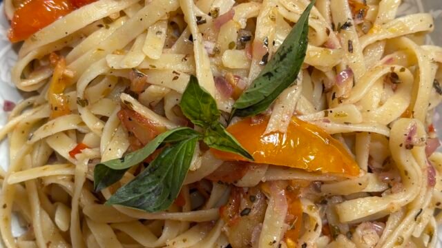 Swell Cafe and Bar Pacifico Siargao