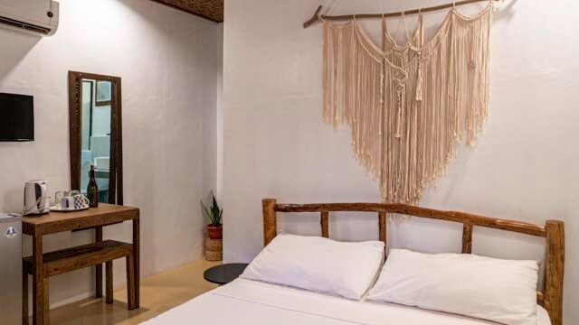 Matanjak Guesthouse Siargao