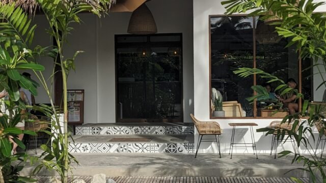 Sarong Spa and Coffee Shop