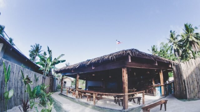 Mad Monkey Siargao