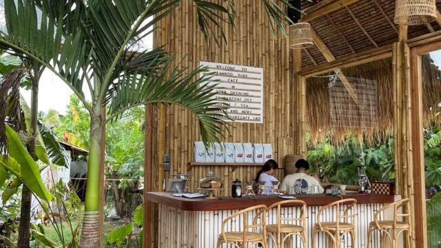 Bamboo Surf Cafe, Santa Fe