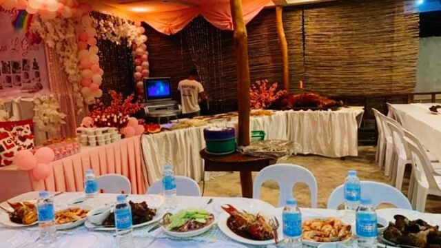 Emelia'\''s Restobar & Seafoods Paluto