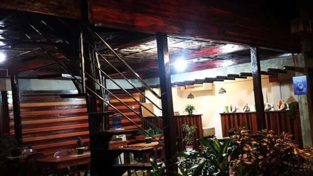 Elena Hostel & Hostel Cafe