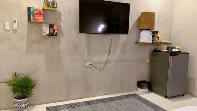 Moringa Inn - Stolen business