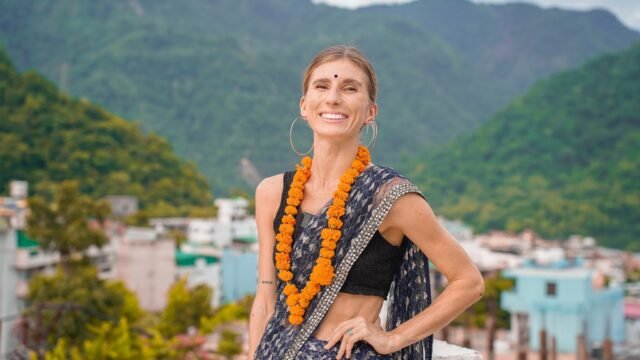 Yoga Classes Siargao - Ekaterina Rebenok