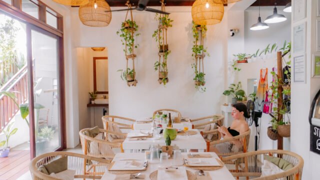 Mondayyy'\''s Siargao Cafe