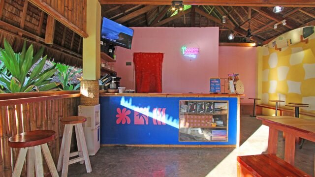 Happy Islanders Surf Club
