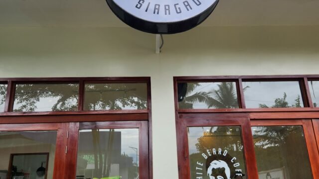 White Beard Coffee Shop