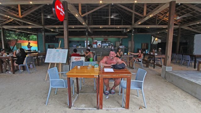 Loka Siargao Restaurant, Bar, & Shop