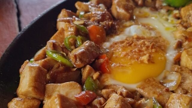 Munchies @ Jacking Horse Trail Gen. Luna Siargao