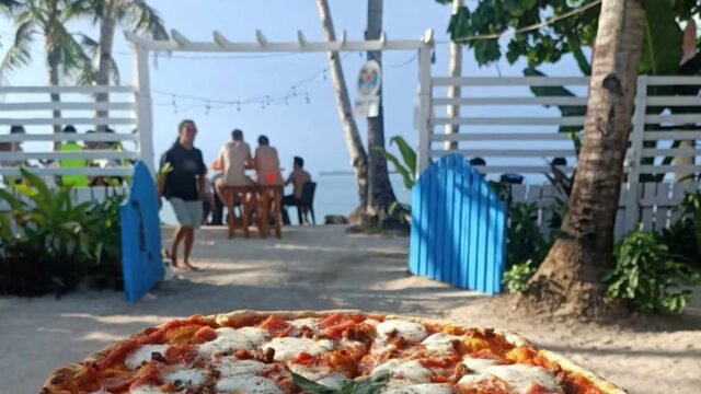 Al'\''s Beach Pizza Siargao